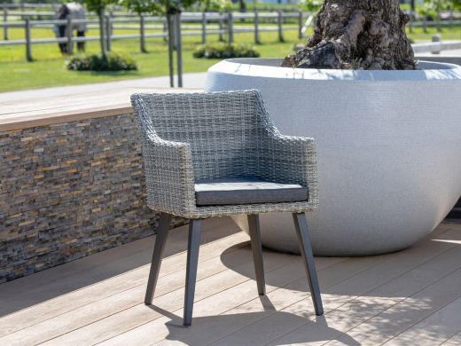 Manifesto Matese dining tuinstoel
